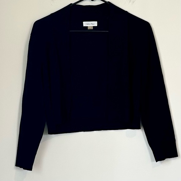 Calvin Klein Black Cropped Shrug Cardigan - Size: Large - Picture 2 of 12